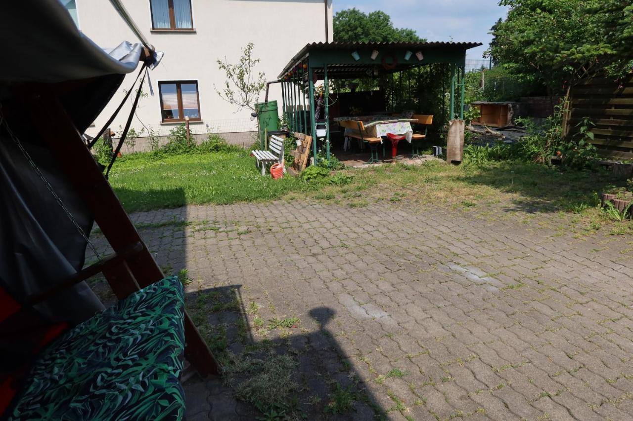 Ferienwohnung Im Einfamilienhaus, Automobil Und Robert Schumann Stadt Zwickau Exteriér fotografie